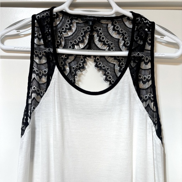 Dynamite Lace Tank Top - Picture 3 of 8